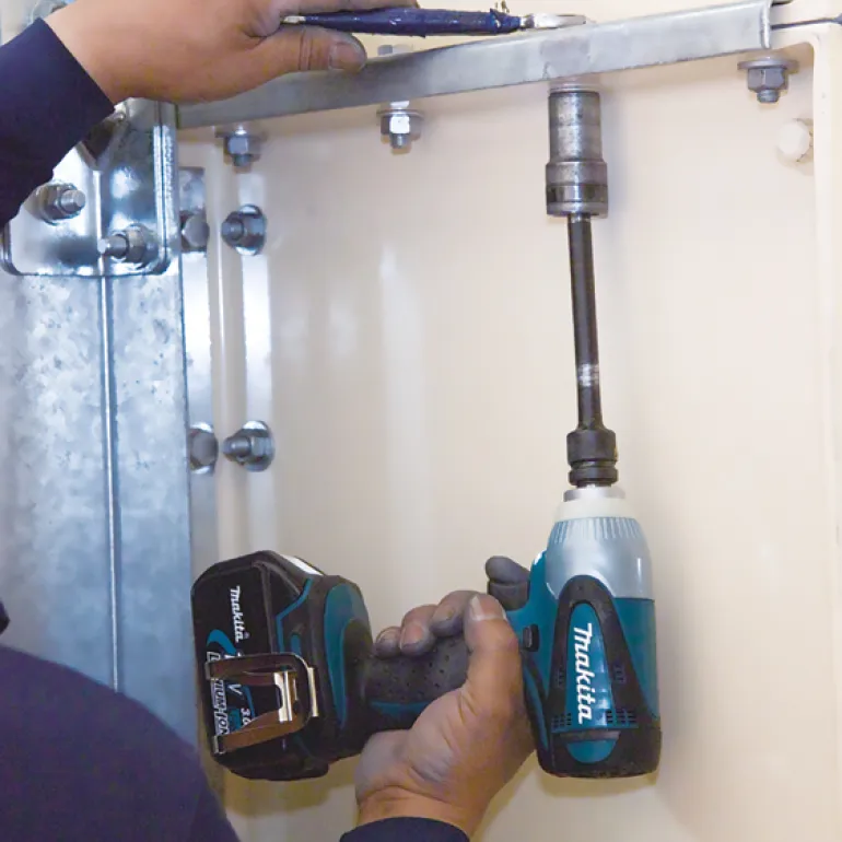 Makita DTW251Z Mutterdragare 18V